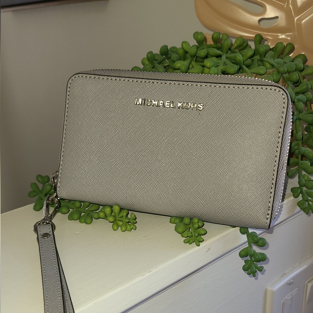 Michael Kors Silver Wristlet Clutch